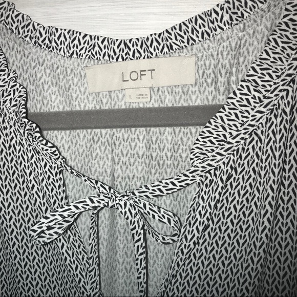 LOFT patterned shell with tie - Picture 2 of 4